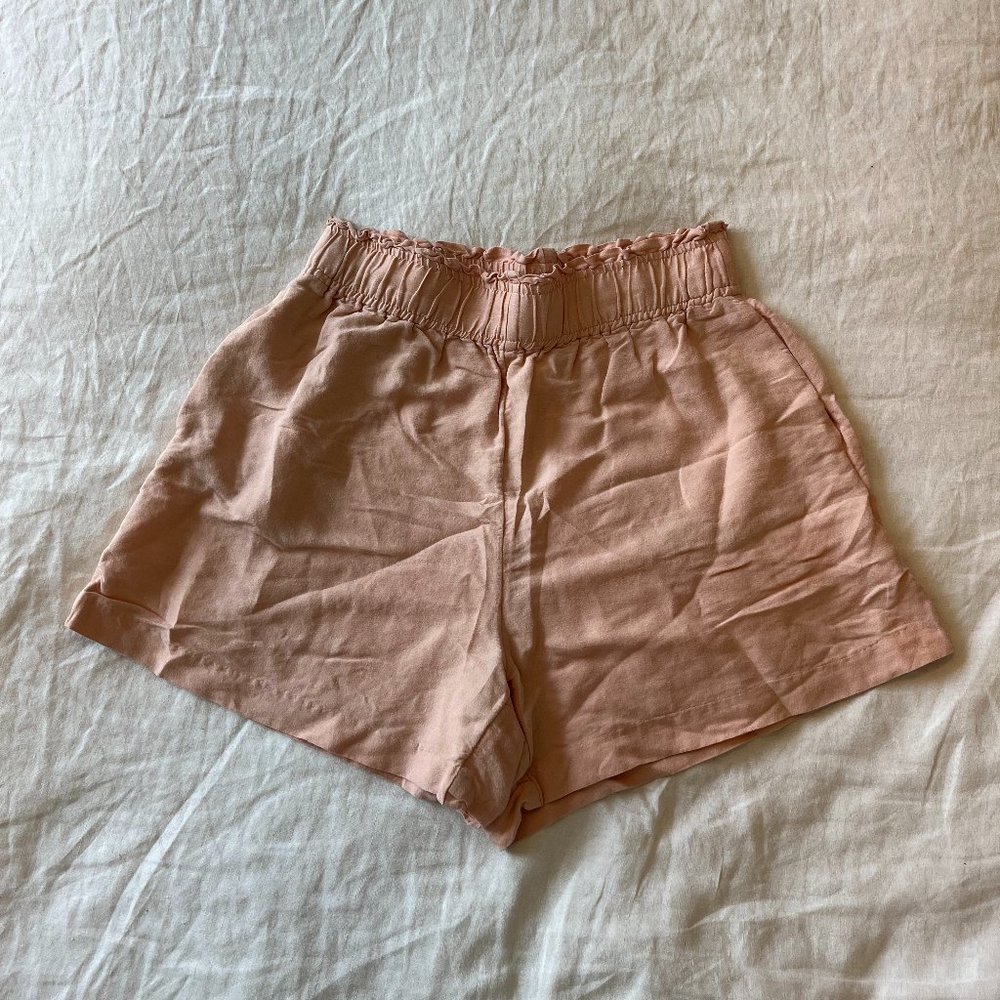 H&M Womens Linen Blend Shorts Elastic Ruffled Waistband Blush Pink Size Small